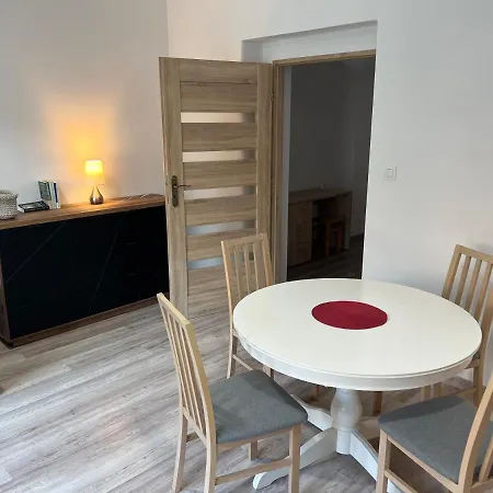 Apartament 3 Pokojowy Z Parkingiem * Zabkowice Slaskie