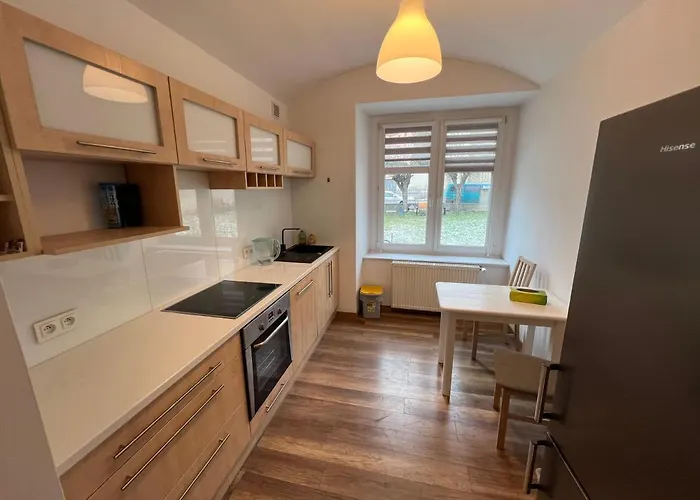 Apartament 3 Pokojowy Z Parkingiem Apartamento Zabkowice Slaskie